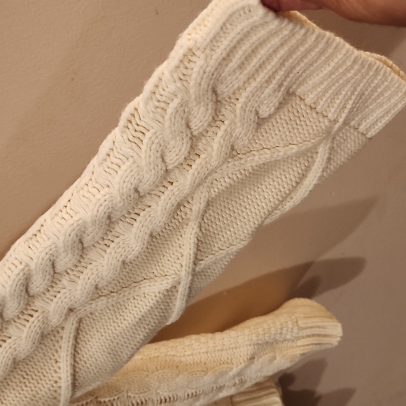 Turtleneck Cable Knit Long Sleeve Oversized Pullover Sweater Beige Size Large - Picture 7 of 14